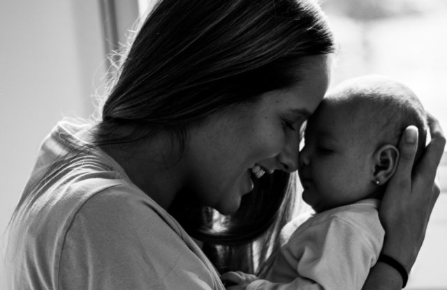 Levél a tökéletlen anyának: Aki tökéletes, az hazudik!