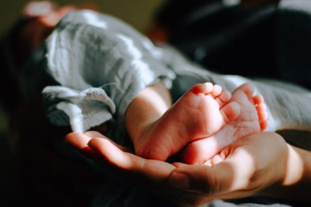 Ne riogasd szülésről szóló horrorsztorikkal a terhes nőket!