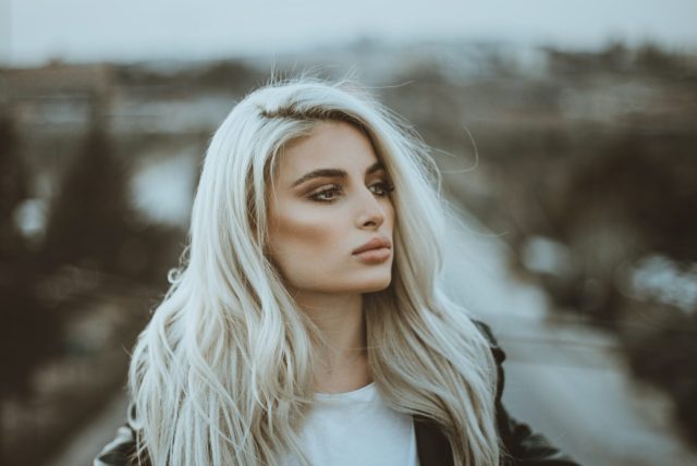 A nők kegyetlenebbül bánnak el az exeikkel, mint a pasik?